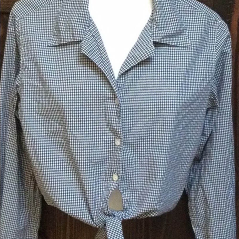 FINAL PRICE Express crop cowboy style tie front button down